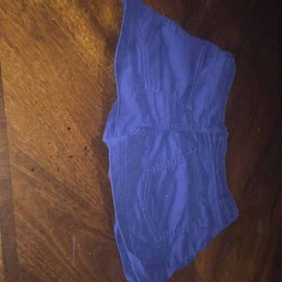 H&M size 6 navy blue shorts - Picture 3 of 3